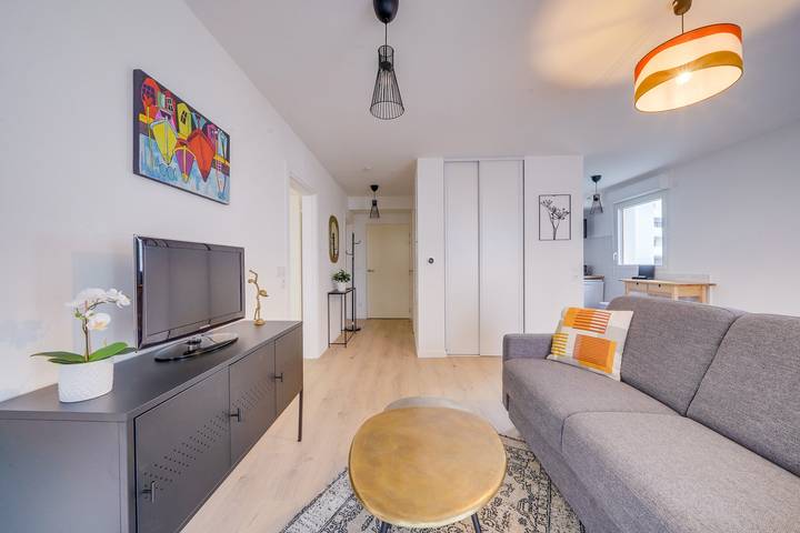 Appartement entier, L'Arboresens - Appt avec terrasse et parking in Mérignac, Région de Bordeaux