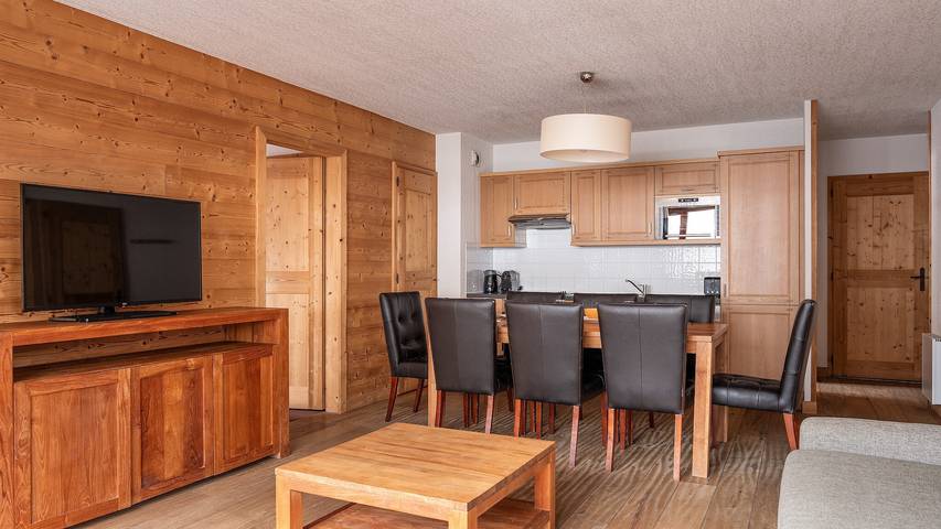 Appartement entier, Appartement de vacances pour 8 personnes avec balcon in Vallorcine, Région de Bonneville