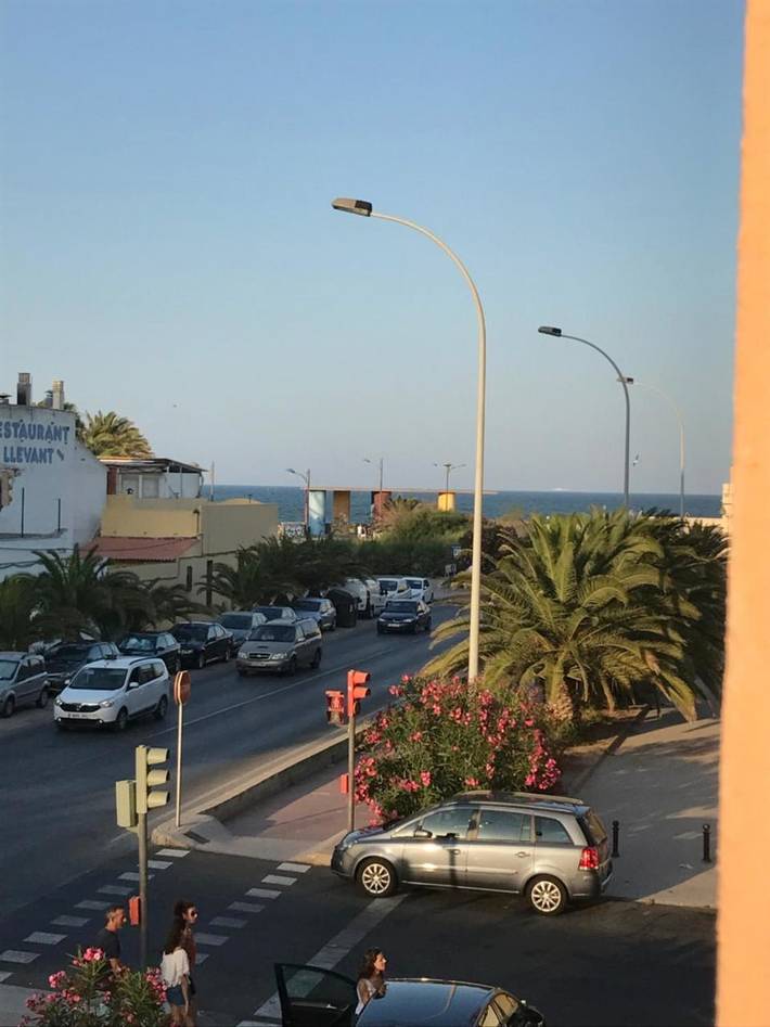 Ferienwohnung für 8 Personen, mit Ausblick und Terrasse in Valencia - 3