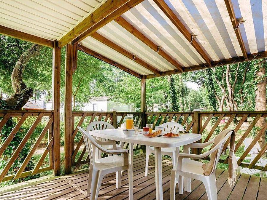 Camping l'Oasis Palavasienne - Mobilhome 6 personas - Mobil-home | Comfort Xl | 2 Dormitorios | 4/6 Pers. | Terraza individual | Aire acondicionado. in Lattes, Côte d'Améthyste