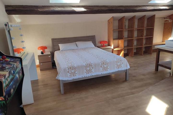 Chambre d’hôte pour 4 personnes à Saint-Quentin-la-Poterie - 3