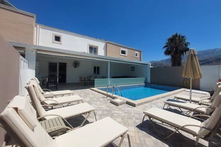 Villa voor 8 personen, met terras en tuin - 1