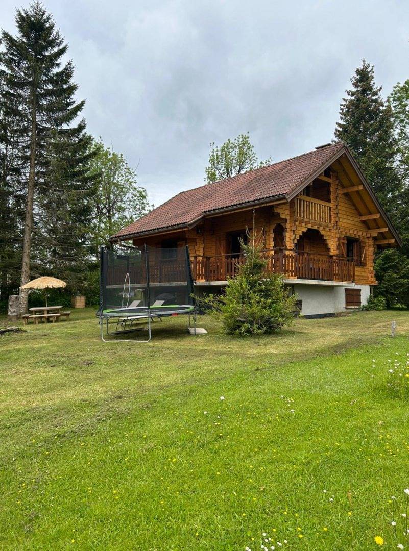 Magnifique chalet indépendant avec vue panoramique in Foncine-le-Haut, Parc naturel régional du Haut-Jura