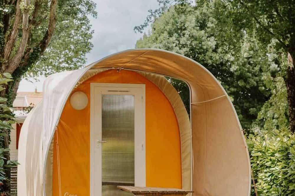 Zecamping 3* piscine chauffée toboggans locatif 12m2 2 pers in Surgères, Rochefort und Umgebung