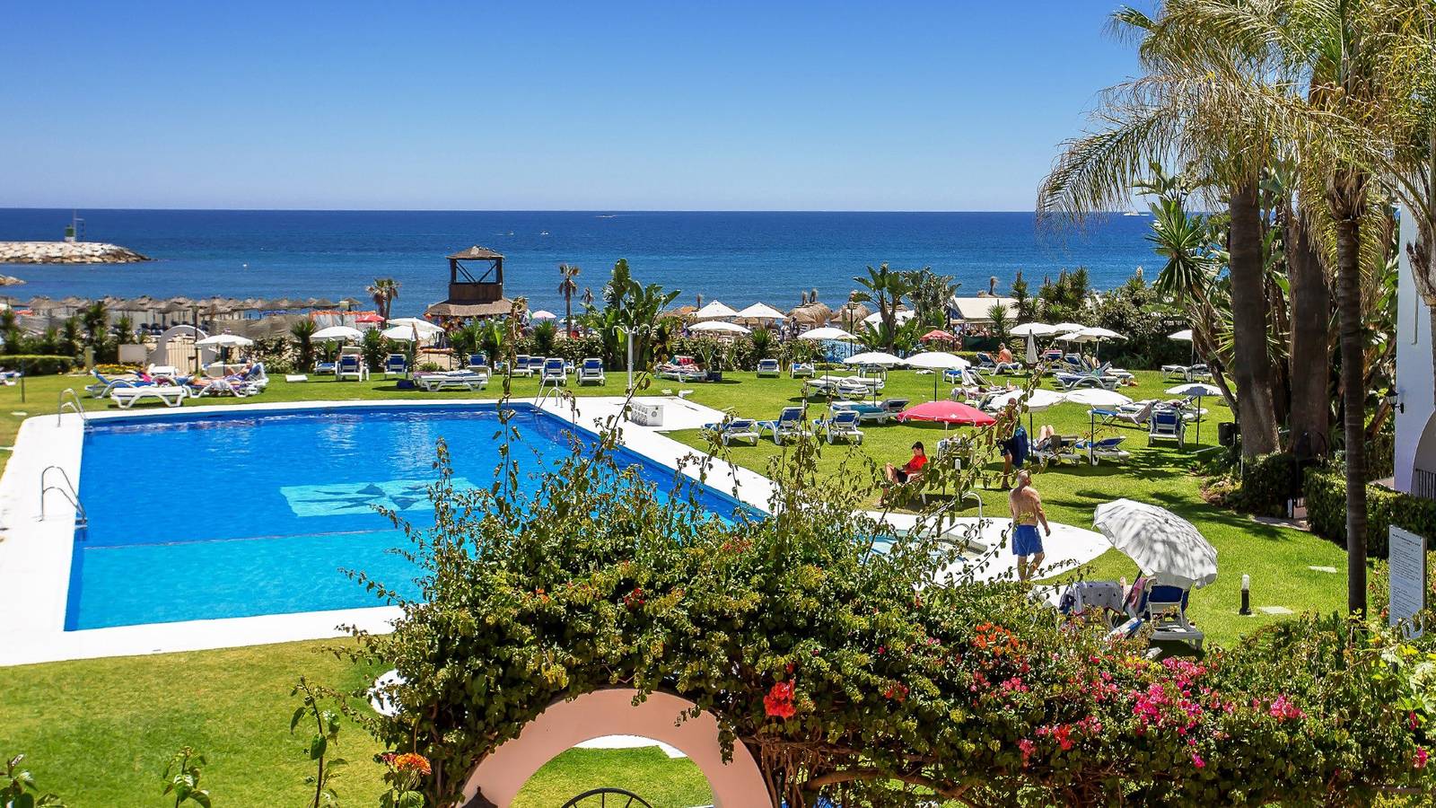 Geheel appartement, G41 Cabopino in Playa Cabopino, Marbella