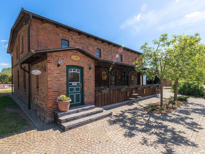 Ferienwohnung für 2 Personen, mit Garten und Seeblick, kinderfreundlich in Dobbin-Linstow