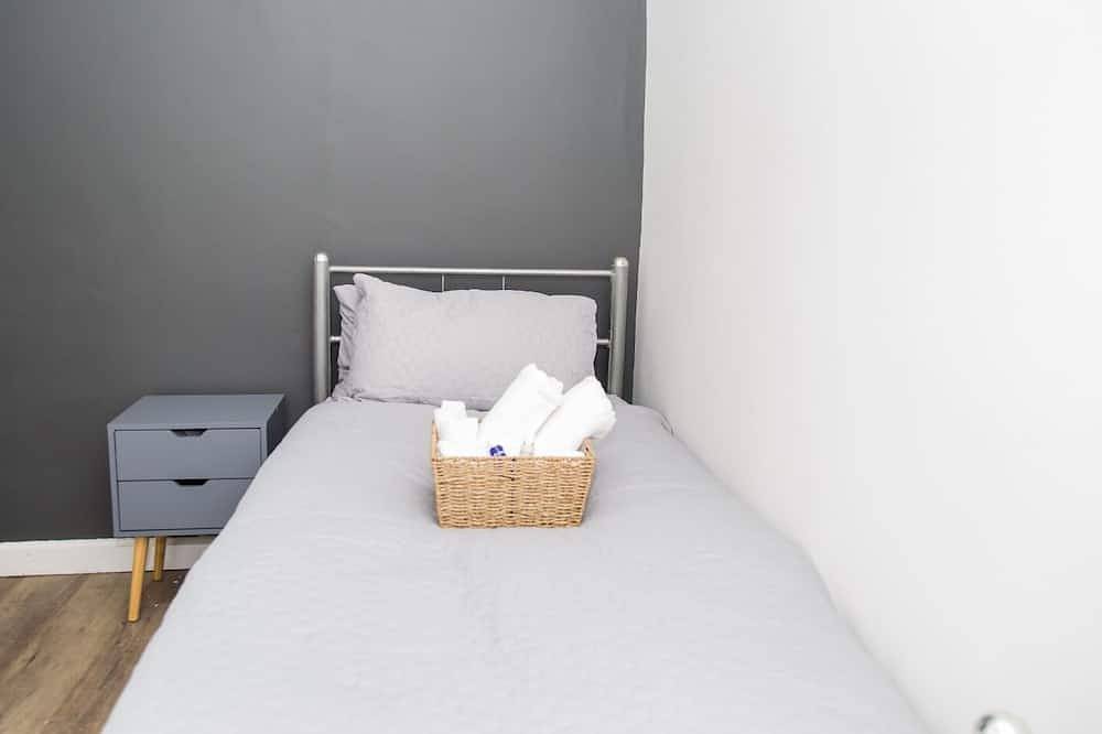 Kensington House: A Contemporary House/ Perfect for groups/ Close to City Centre in Nottingham, East Midlands