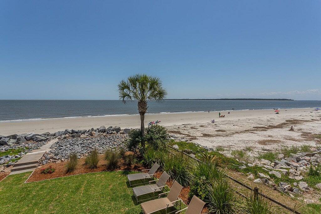 Ganze Wohnung, Flut, Ocean Front Beach Cottage, beste Aussicht auf St. Simons Island! in St. Simons Island, Glynn County