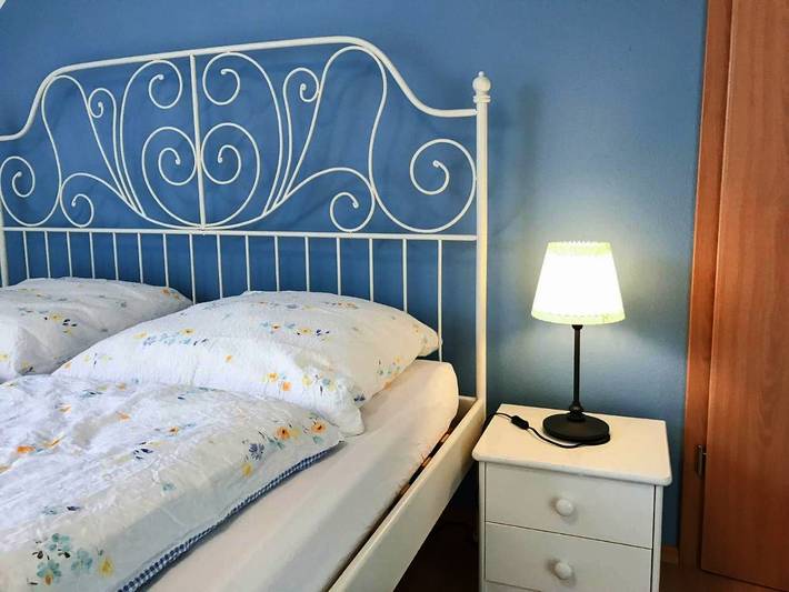 Ferienwohnung für 2 Personen, mit Balkon und Terrasse sowie Garten und Ausblick in Stadland - 2