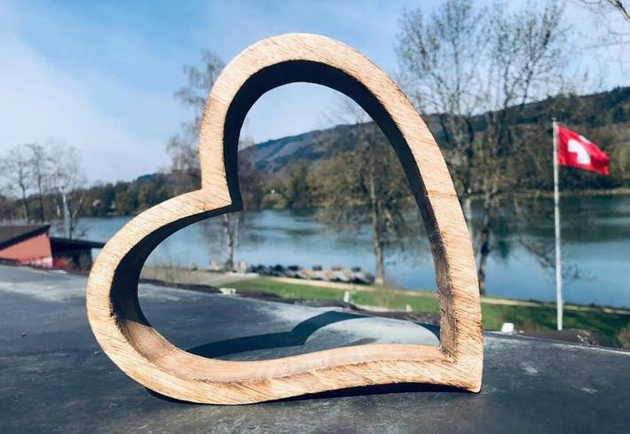 Ferienwohnung für 8 Personen, mit Balkon und Terrasse sowie Garten und Ausblick im Aargau