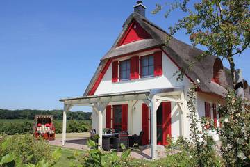 Ferienhaus für 6 Personen, mit Sauna und Garten in Wismarer Bucht