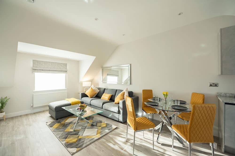 Apartment for 4 People in Reading, North Wessex Downs