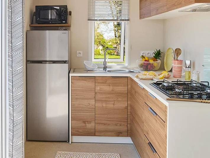 Flower Camping La Marmotte - Mobilheim 6 personen - Mobil Home Aqua 2 Zi 4/6Pers Terrasse Halbüberdacht Clim TV in Mérens-les-Vals, Französische Pyrenäen
