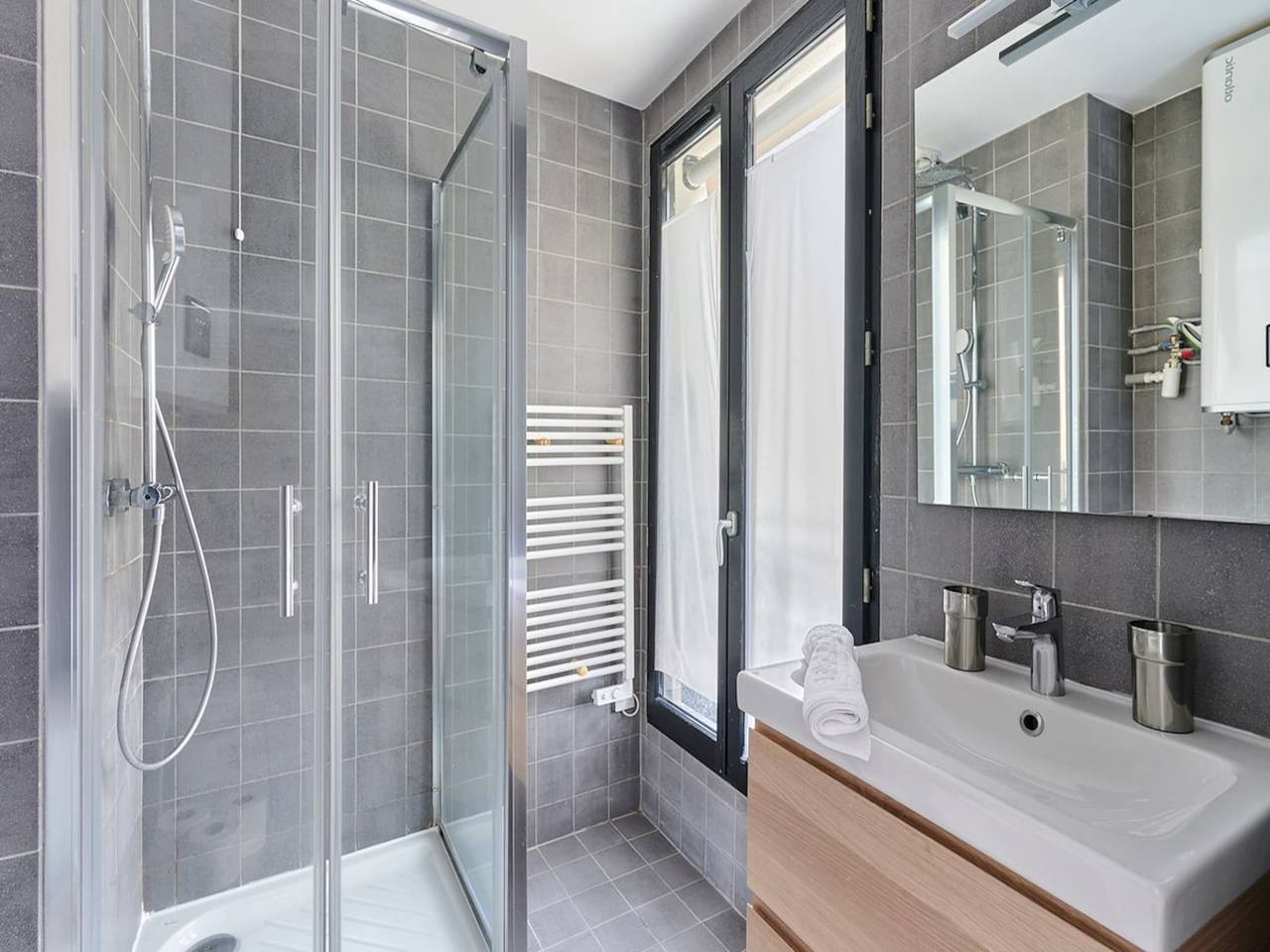 Ganze Wohnung, Neue Wohnung Boulogne gegenüber „Les Passages“ in Boulogne-Billancourt, Hauts-de-Seine