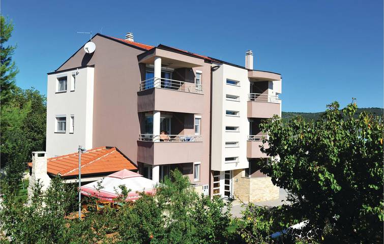 Ferienwohnung für 4 Personen, mit Terrasse in Bibinje - 3