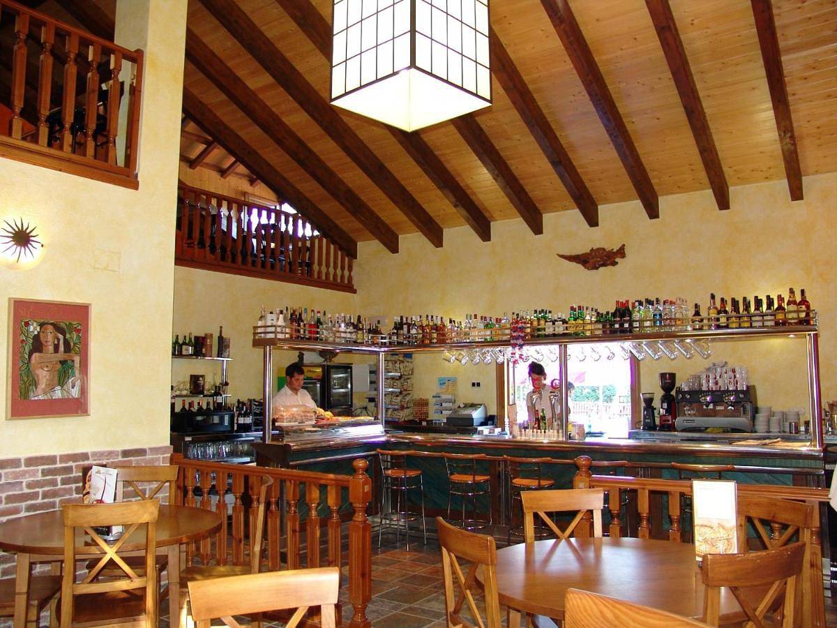 Bungalows Peña Montañesa in Labuerda, Aragonese Pyrenees