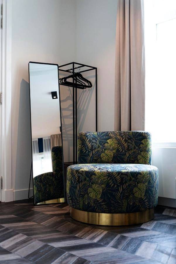 Boutiquerooms Westervilla Amsterdam in Amsterdam West, Nederlandse kust
