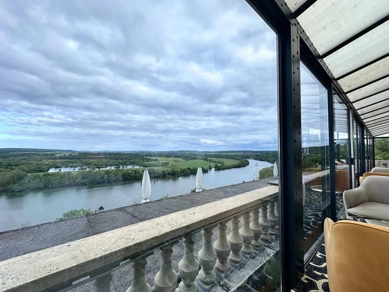 Apartamento entero, Apartamento con balcón en Freneuse - 54 m² in Freneuse, Yvelines