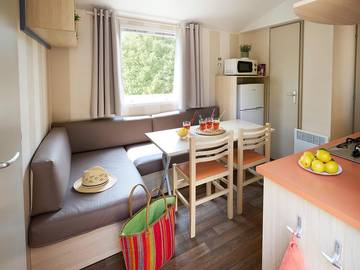 Camping pour 8 Personnes dans Ballan-Miré, Vallée de la Loire, Photo 2