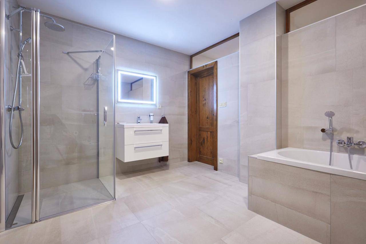 Appartement entier, One-Bedroom Apartment in Liberec, Région de Liberec