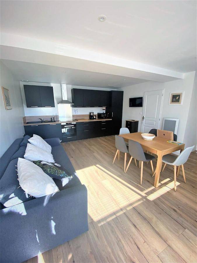 Location de vacances pour 6 personnes, avec jardin et terrasse, adapté aux familles à Seigy - 2
