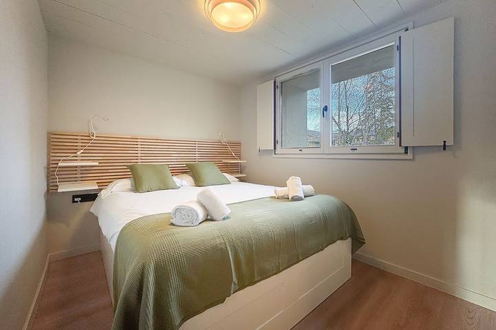 Gîte pour 4 personnes, avec jardin à Err - 2