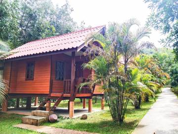 Maison d’hôte pour 2 personnes, avec jardin dans Ko Yao