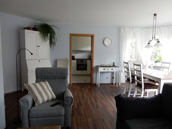 Appartement entier, Appartement 'Am Wildpflanzenpark' avec terrasse commune, jardin commun et Wi-Fi in Unterkirnach, Forêt-Noire centrale