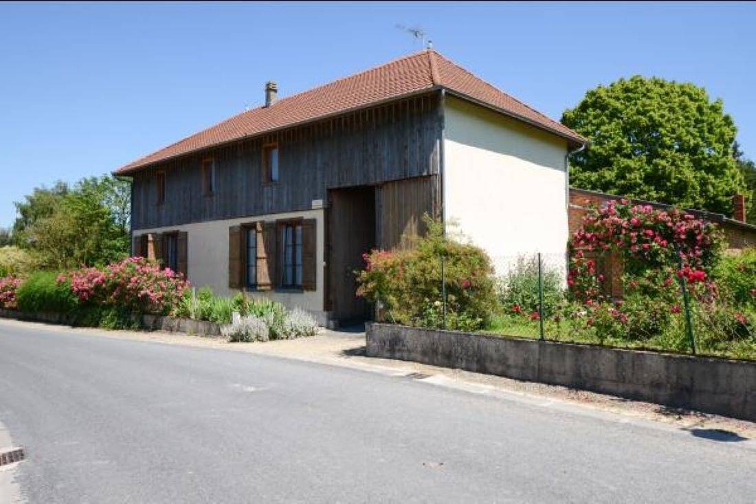 Gîte rural La Pierre à Eau in Saint-Amand-sur-Fion, Marne