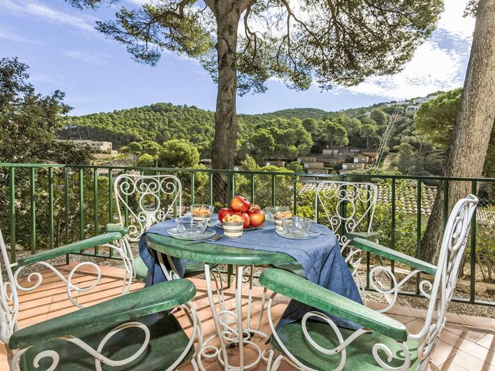 Apartamento para 4 personas, con balcón en Sa Riera