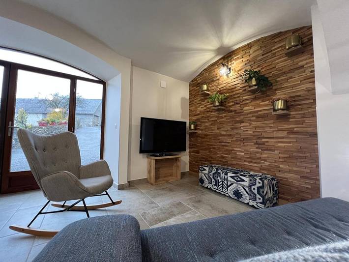 Gîte pour 4 personnes, avec terrasse et vue à Le Glaizil - 4