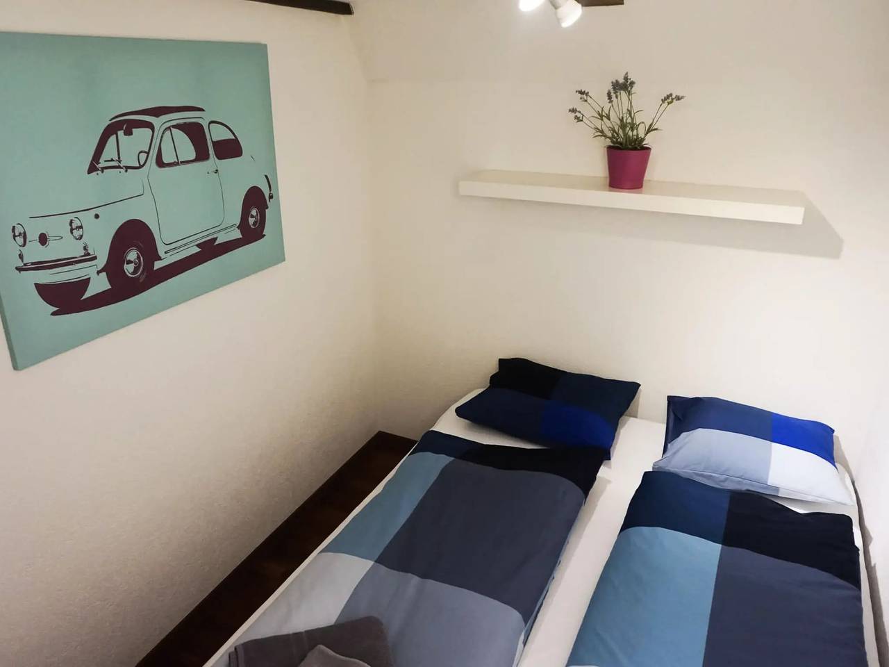 Ganze Wohnung, 2 Zimmer 3 Personen in Zürich, Bezirk Zürich