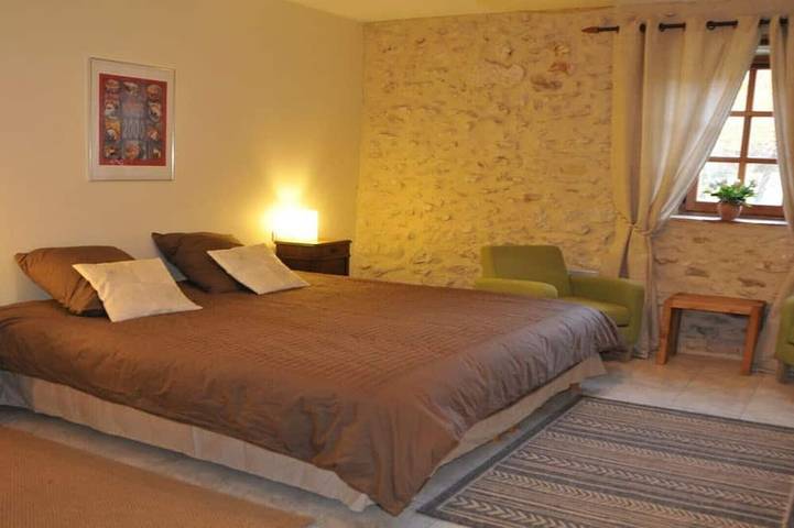 Gîte pour 7 personnes, avec jardin et piscine à Sainte-Anastasie - 3