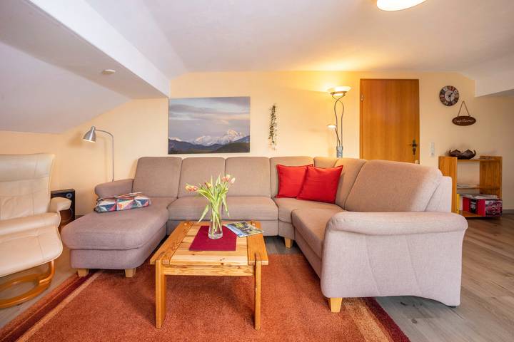 Ferienwohnung für 4 Personen, mit Balkon, kinderfreundlich in Hopferau - 2