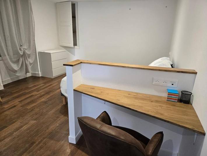 Gîte pour 2 personnes, avec vue à Lussac-les-Châteaux - 2