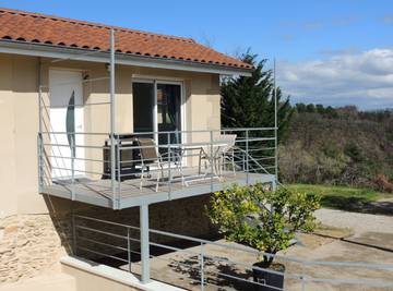Gîte pour 2 personnes, avec terrasse à Peyrins
