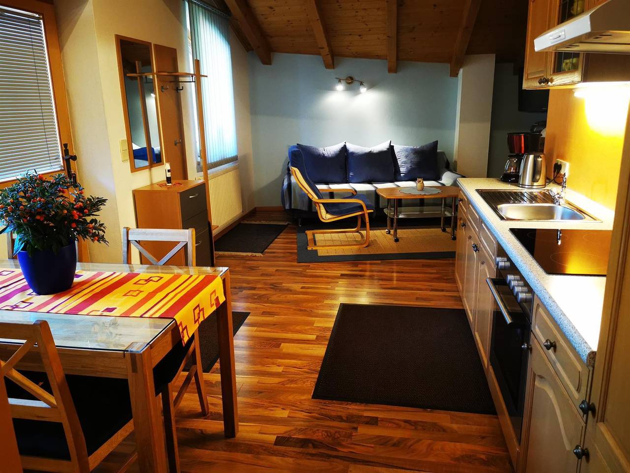 Ganze Ferienwohnung, Appartment/1 Sz+1 Wohnschlaf/Dusche,Wc in Kals am Großglockner, Osttirol