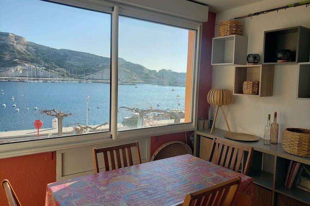Appartement entier, Studio sur l'Ile du Frioul à Marseille in Frioul archipelago, Marseille