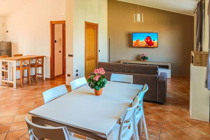 Ferienwohnung für 6 Personen, mit Garten und Balkon, mit Haustier