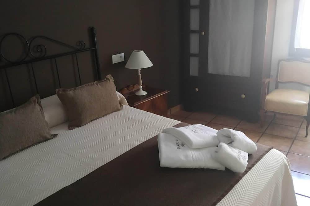 Casa Rural con piscina-jacuzzi \"La Encomienda de Oreja\" in Colmenar de Oreja, La Alcarria