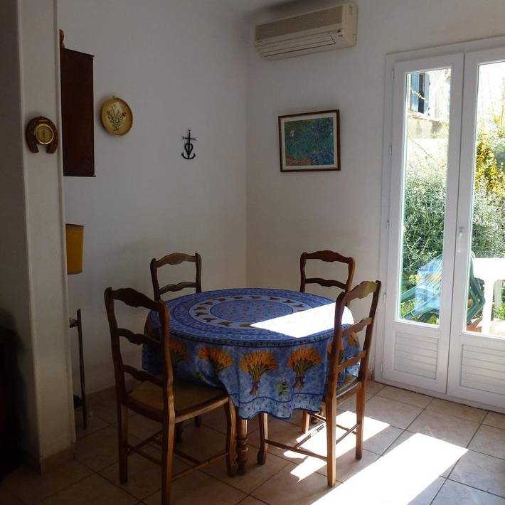 Location de vacances pour 4 personnes, avec jardin dans Office De Tourisme Des Saintes Maries De La Mer - 3