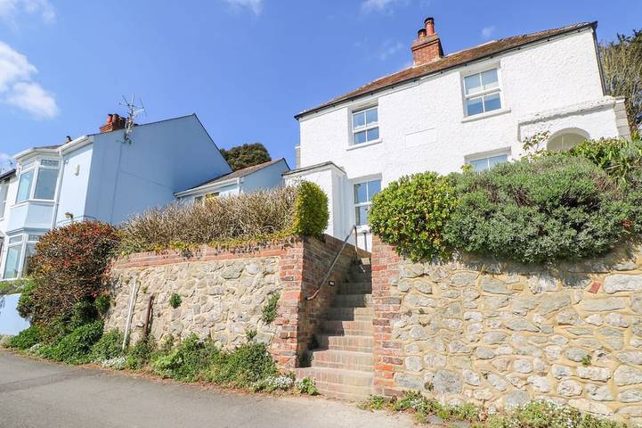 Holiday rental for 4 people, with garden in Hythe
