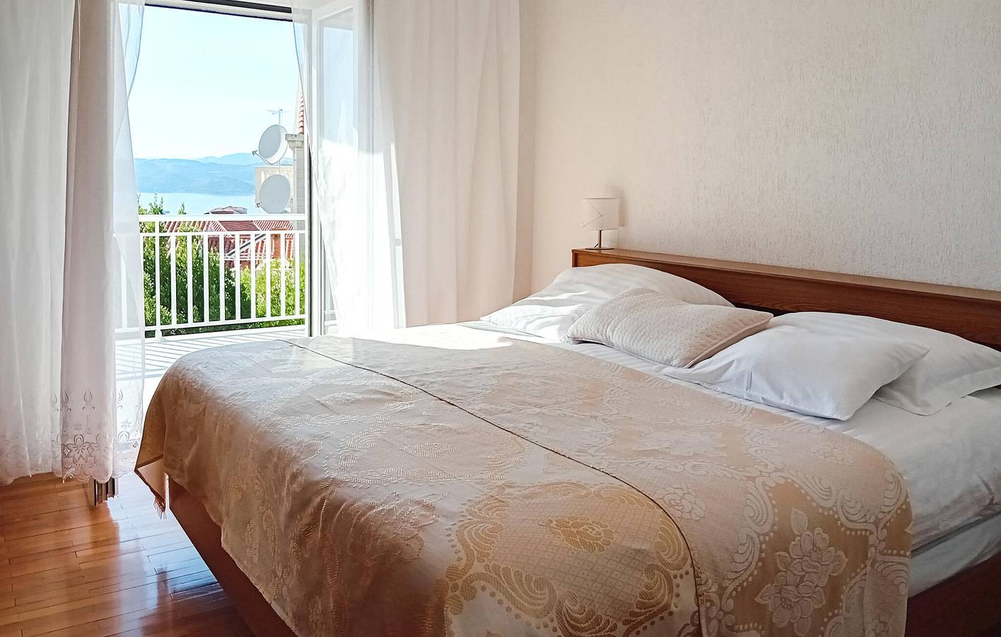 Entire holiday apartment, Holiday apartment for 8 people with pool in Cavtat, Dubrovnik-Neretva
