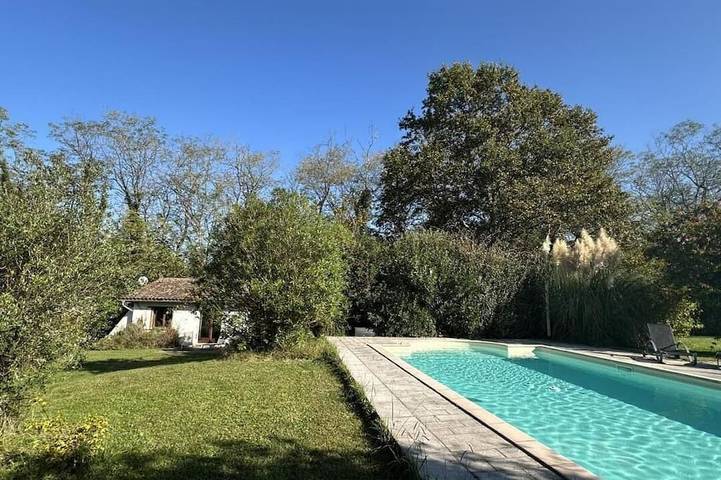 Maison de vacances pour 4 personnes, avec Jardin et Piscine