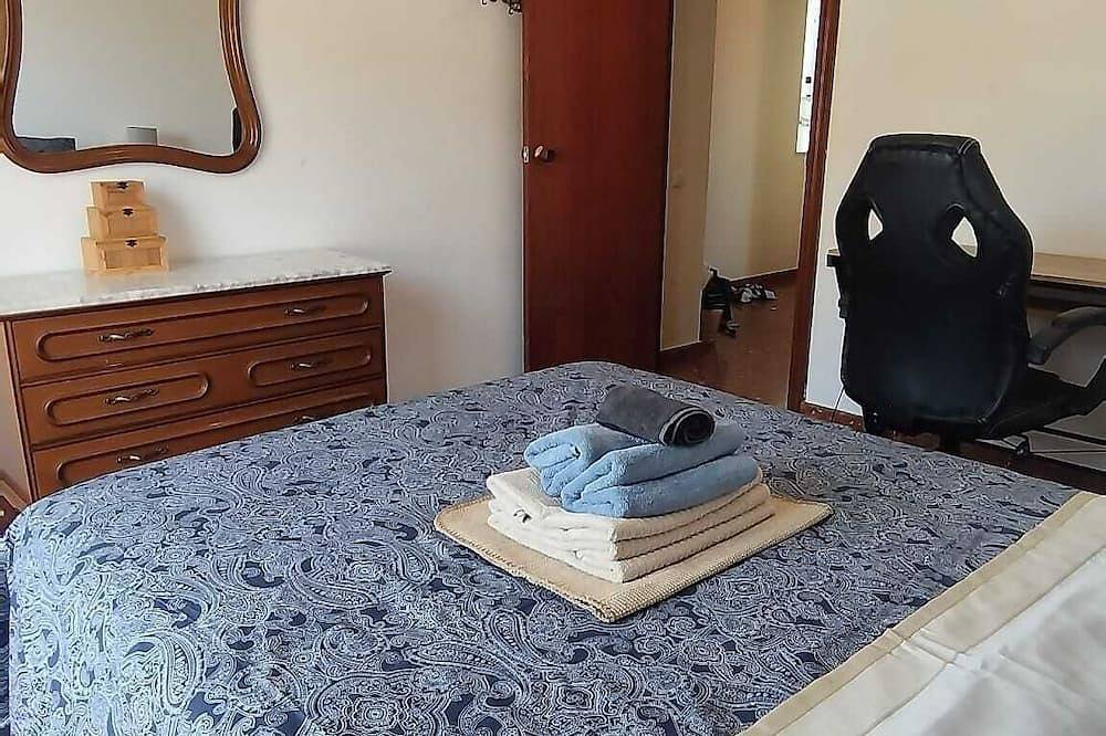 Entire apartment, 3 Bedrooms Apartment Torrox Center Wifi - 5 People in Torrox Pueblo, Torrox