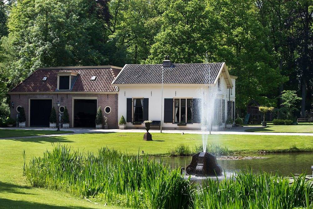 B&B en Spa Landgoed Matanze,\nlogeerkamer Koetshuis. in IJssel