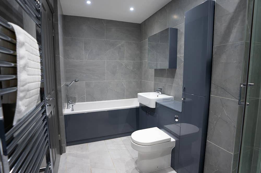 Geheel appartement, Modern Private Apartment Centrally Located in Rushmoor, Hampshire