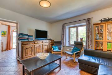 Location De Vacances pour 11 Personnes dans Aspiran, Région de Lodève, Photo 2