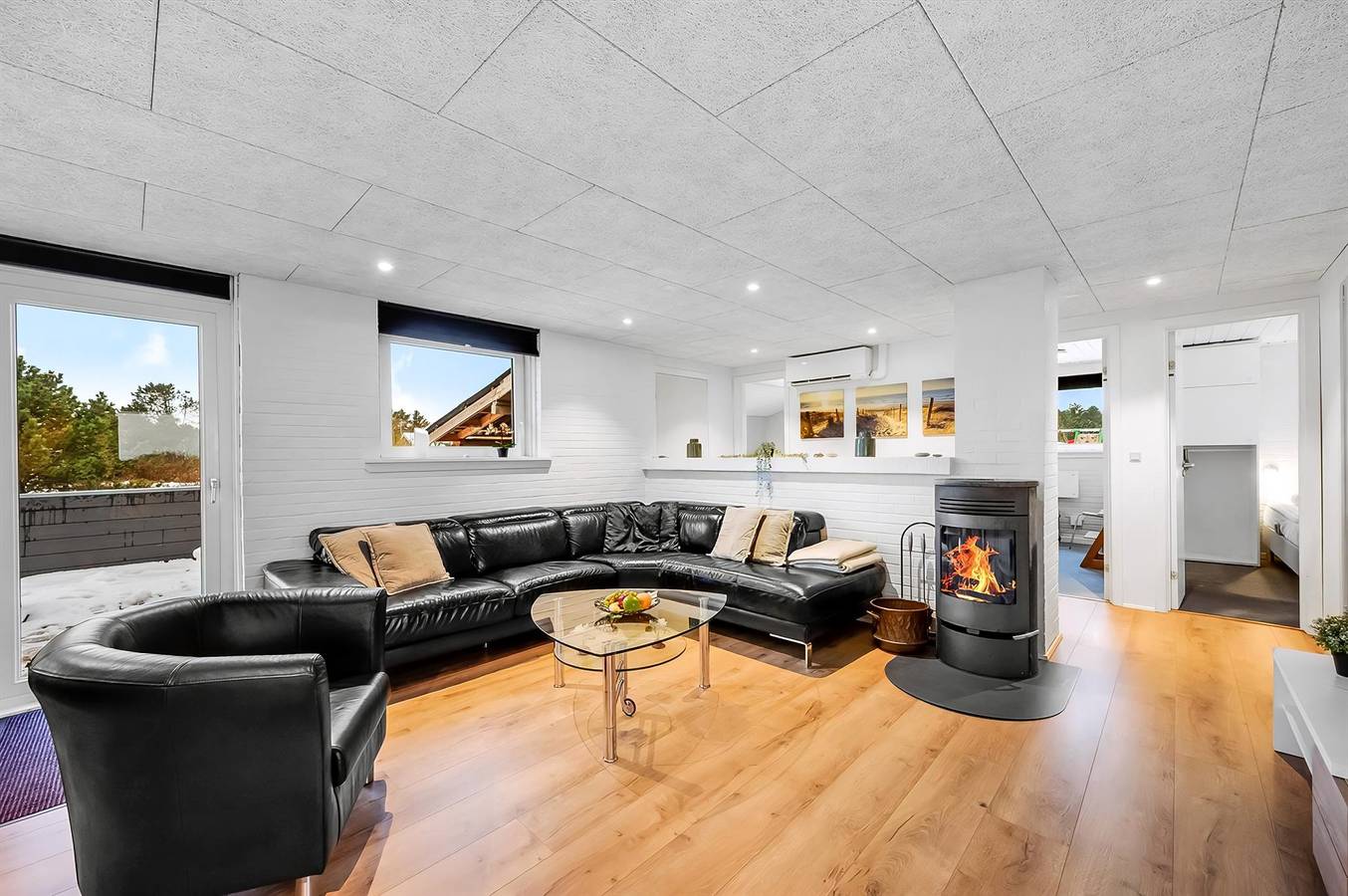 Awesome home in Ringkøbing w/ Wifi, 4 Bedrooms and Indoor swimming pool in Ringkøbing, Holmsland Klit