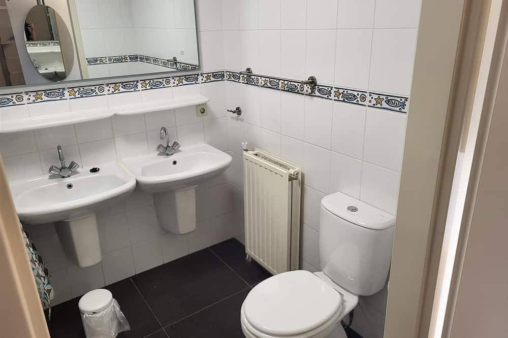 Grevelingen Zich. 8 Persoons Villa met Subliem Uitzicht in Brouwershaven, Zeeuwse Kust